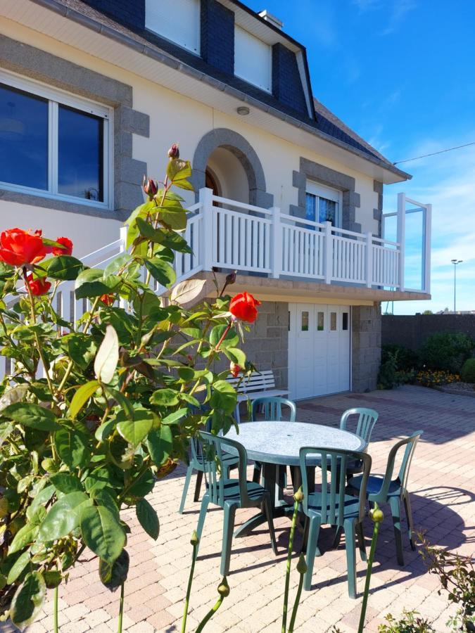 Ty Ann Maison Avec Jardin Clos De Mur, A Proximite Des Commerces Et A 3Km Des Plages Penvénan Kültér fotó